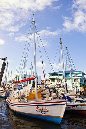 BzCity12_FishingBoats_004