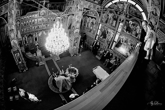 2025-11-23_1458-bw
