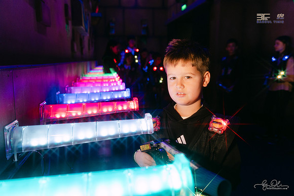 2025-12-07_083