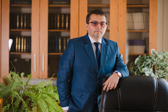 Tomescu-008
