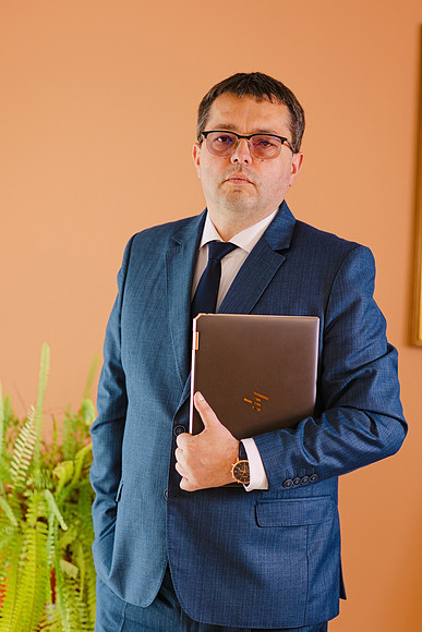 Tomescu-042