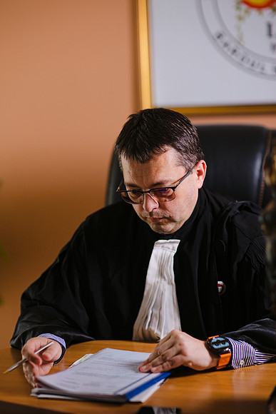 Tomescu-104