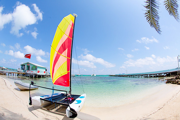 2014-03-11-ACaye-beach