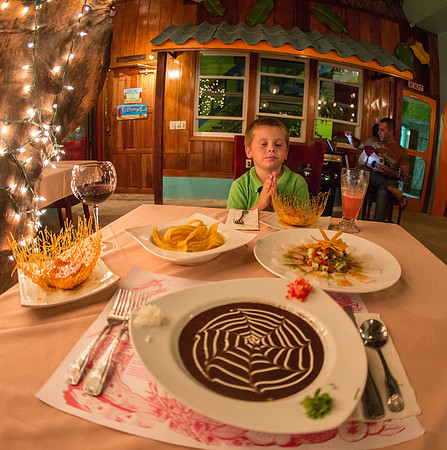 2014-01-30-ElvisKitchen_064