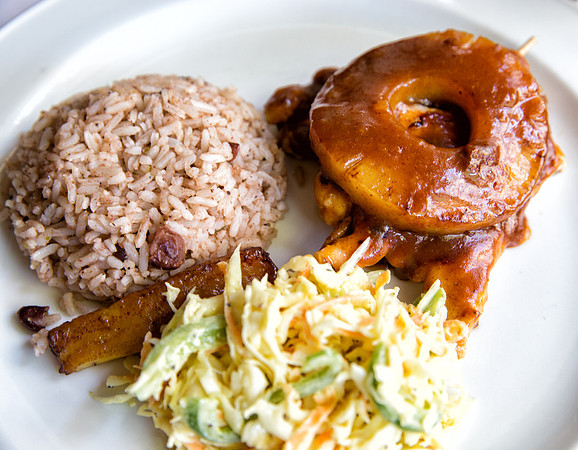Elvis_MondayLunch_043