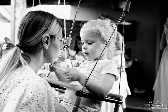 2024-06-18_307 -bw-l
